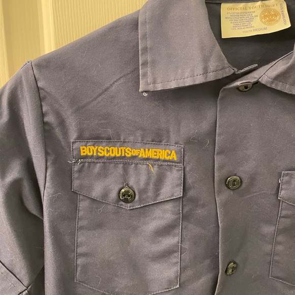 Boy Scouts Cub Scouts blue uniform top with patches - Picture 3 of 6